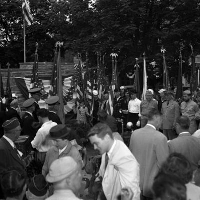 http://mediahistoricarchives.org/source/Zimmerman/ZM-3249.jpg