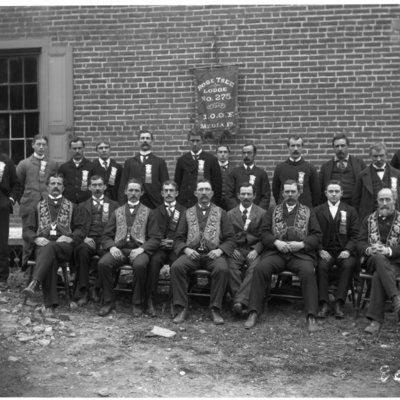 http://mediahistoricarchives.org/source/Appleton/AP-8091.jpg