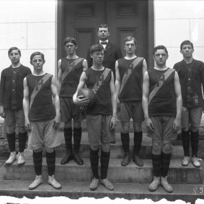 http://mediahistoricarchives.org/source/Appleton/AP-8393-1.jpg