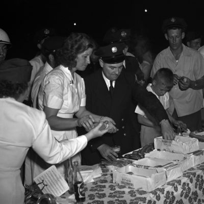 http://mediahistoricarchives.org/source/Zimmerman/ZM-3612.jpg