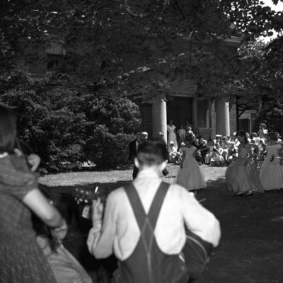 http://mediahistoricarchives.org/source/Zimmerman/ZM-3425.jpg