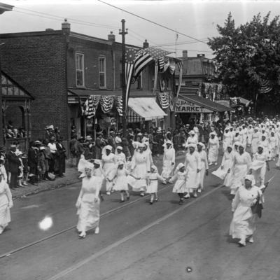 http://mediahistoricarchives.org/source/Lees/P-01426i.jpg