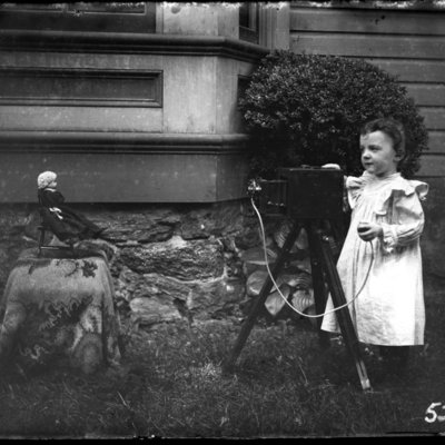 http://mediahistoricarchives.org/source/Appleton/AP-5274.jpg