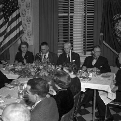 http://mediahistoricarchives.org/source/Zimmerman/ZM-2704.jpg