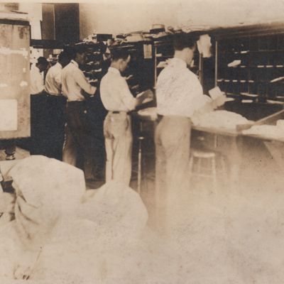 http://mediahistoricarchives.org/source/Lees/P-06007A.jpg