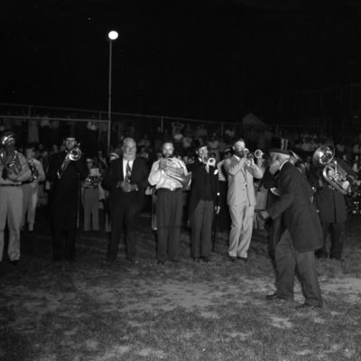 http://mediahistoricarchives.org/source/Zimmerman/ZM-3459.jpg